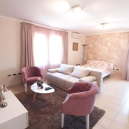 Apartman Marija 2 Srbobran エクステリア 写真