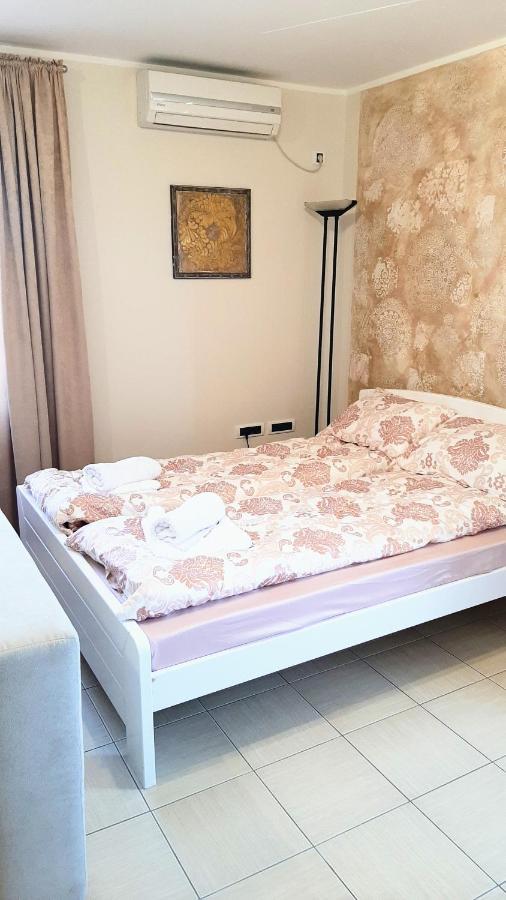 Apartman Marija 2 Srbobran エクステリア 写真